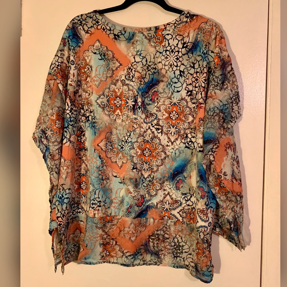 🧡V-Neck Tunic🧡 - Picture 2 of 4